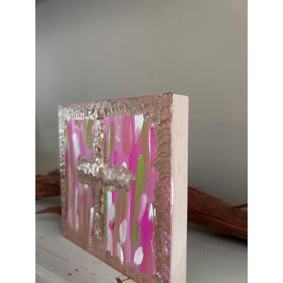 Gold Cross Wood Painting Pink Green Hand Painted Wall Art 5x5 Block Preppy Lilly - Picture 2 of 8